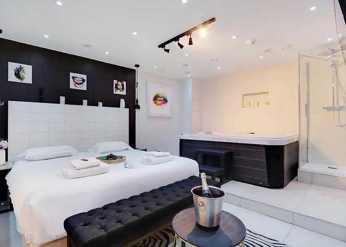 Cosy Rdc - Sacree Coeur Montmartre 公寓 *